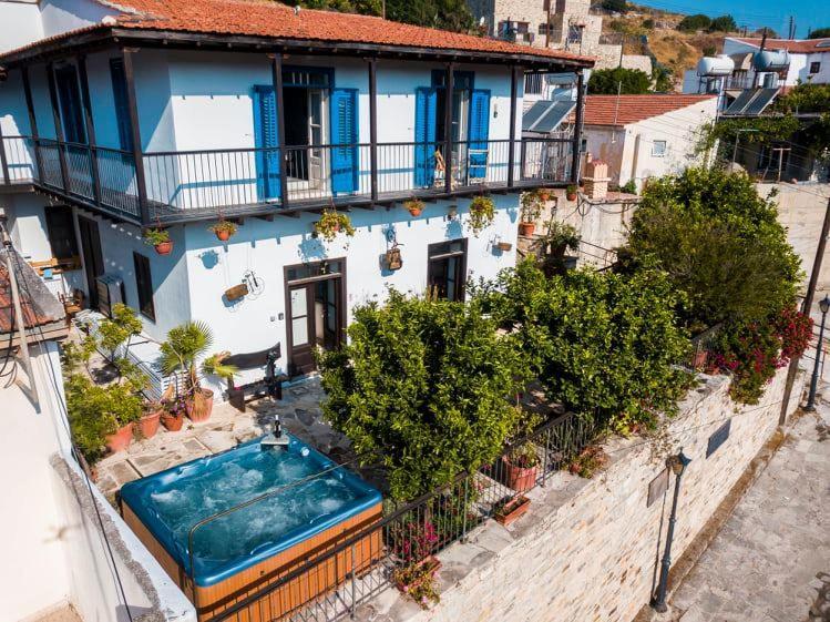 Kalavasos View Traditional Apartments Exterior photo